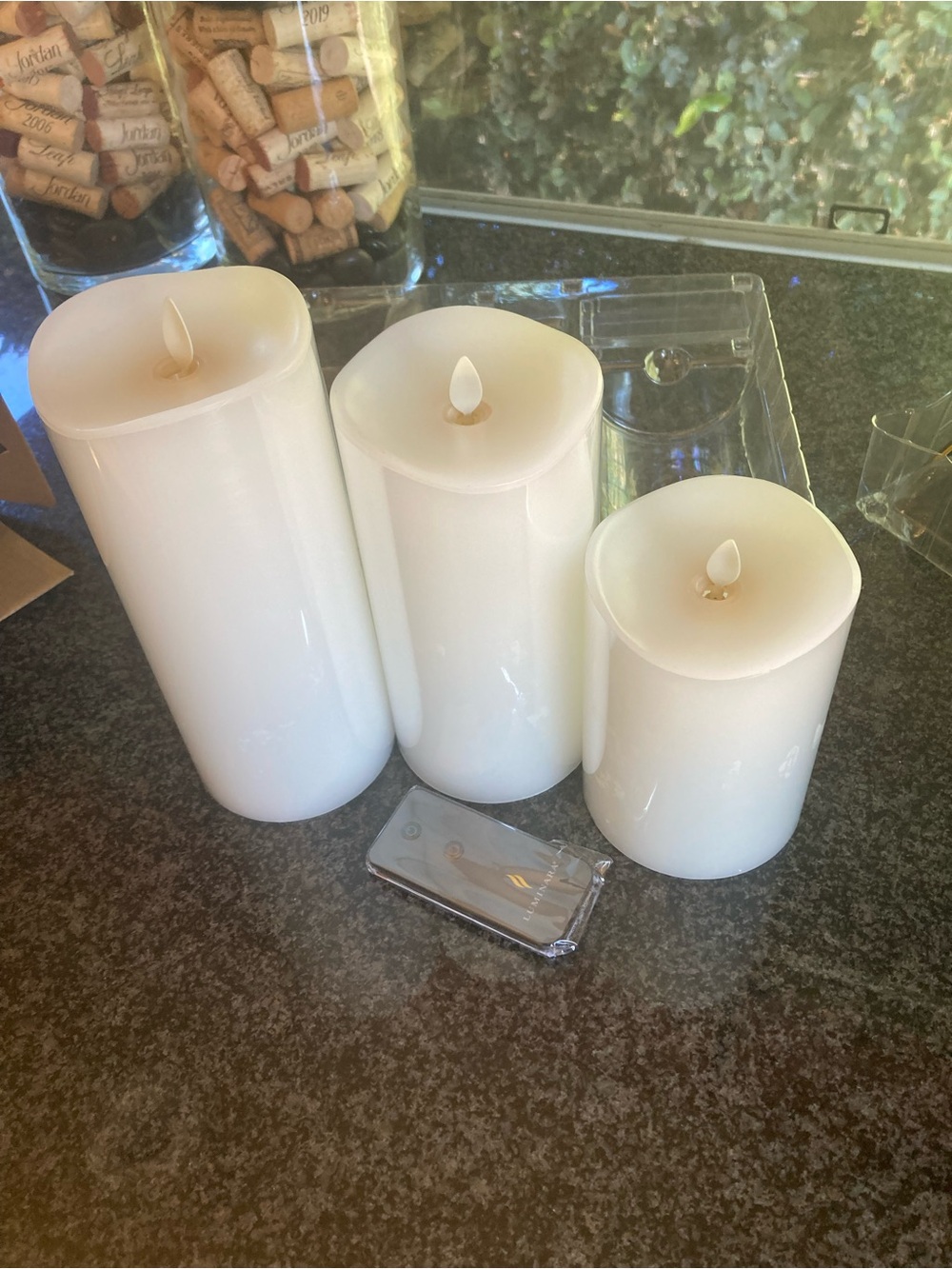 Luminara set of 3 candles. Batteries not included. New in box. - Picture 9 of 12